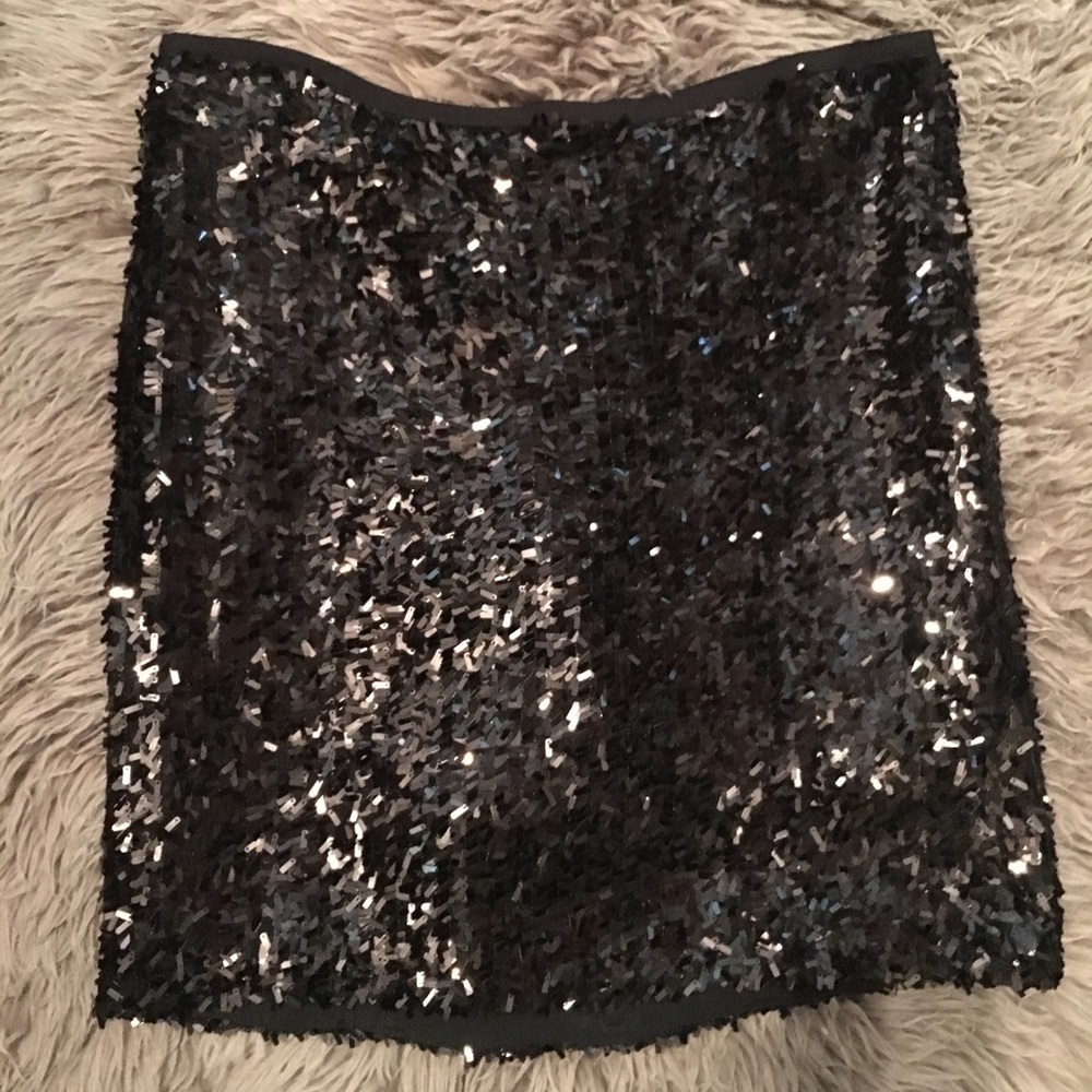 Super fun NEW skirt